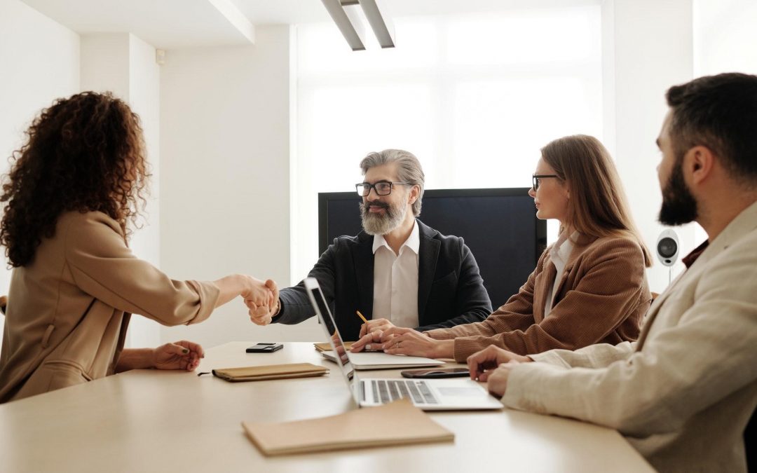 NEORA: ¿Cómo potenciar mi empresa externalizando?